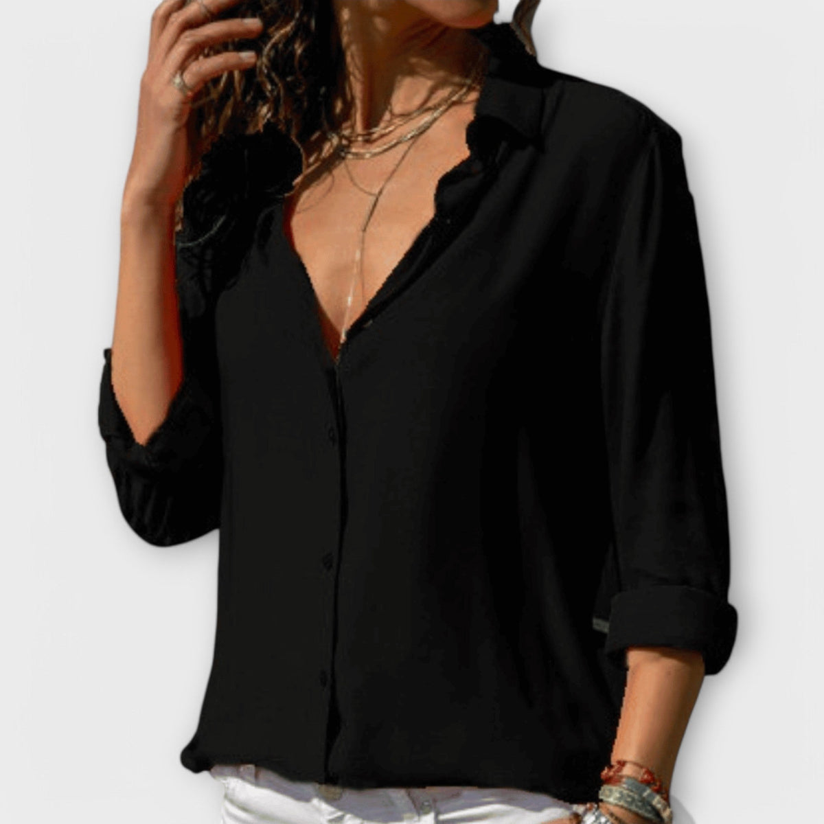 ROMINA | Blusa de estilo atemporal