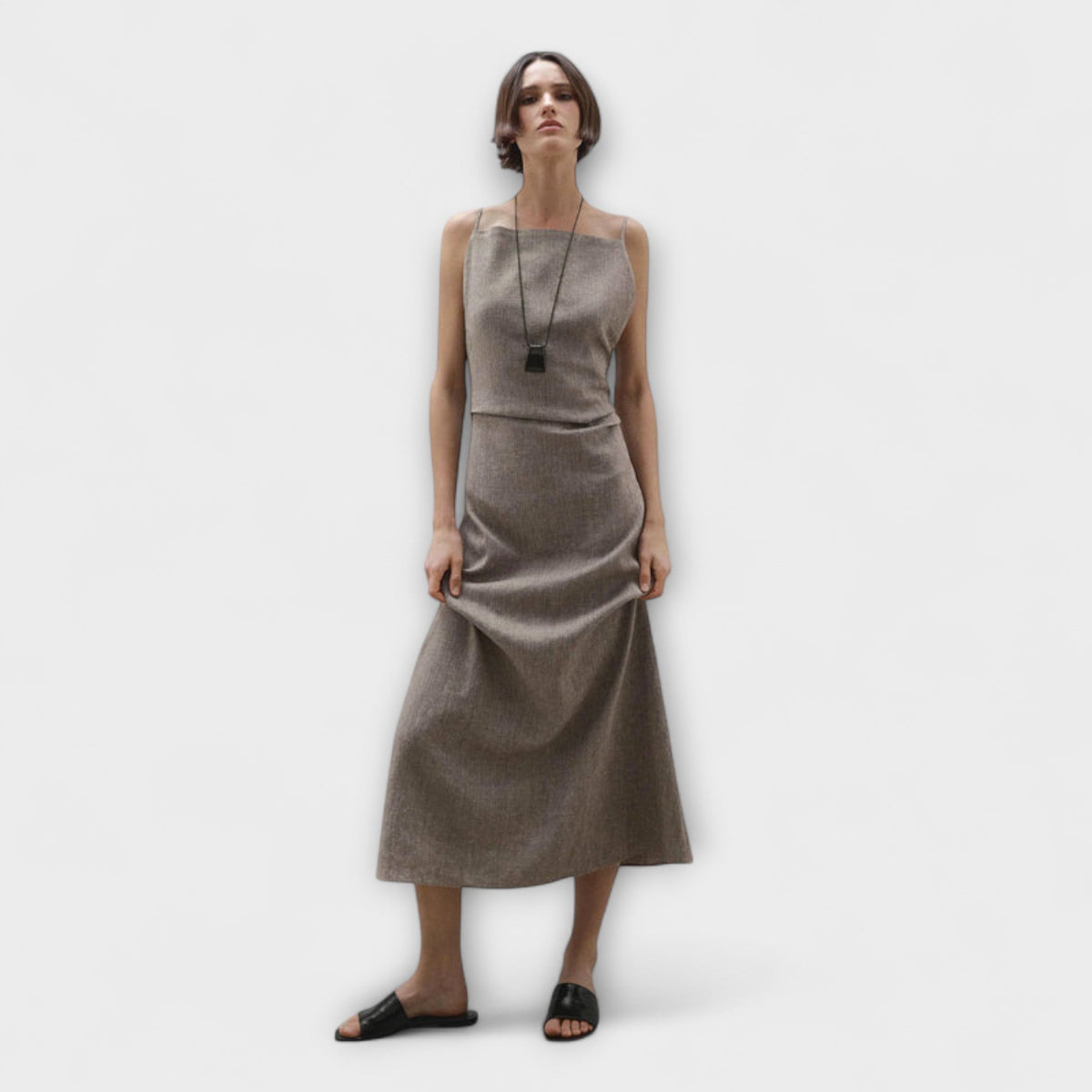 MARÍA JOSÉ | Vestido maxi con tirantes