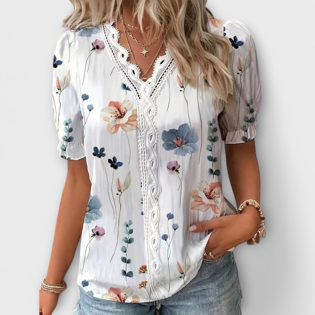 ISABELLA | Blusa con escote en V