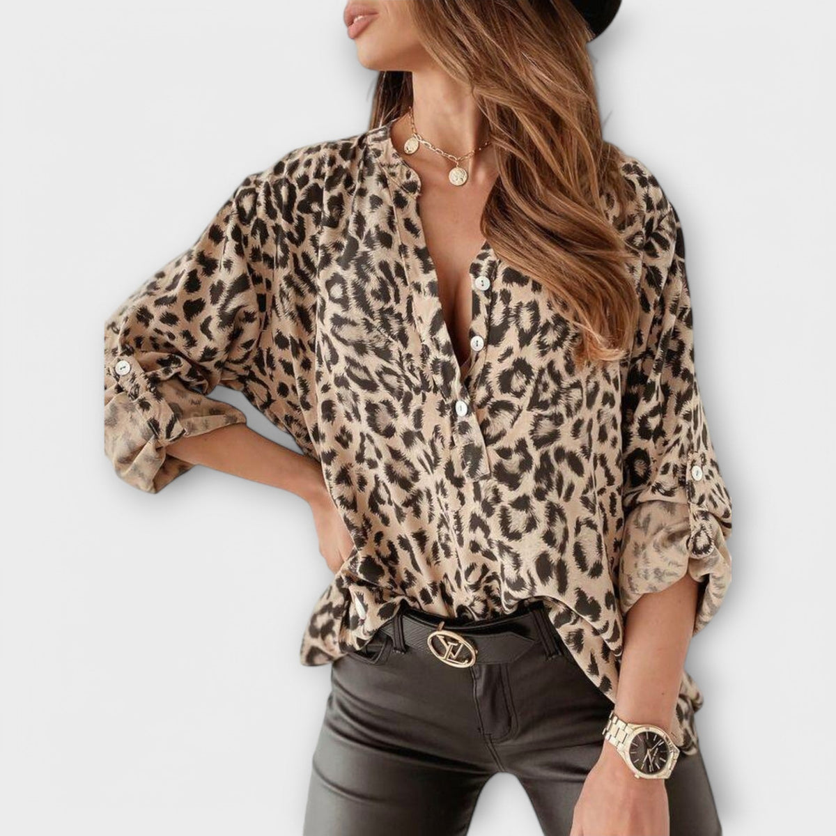 MONICA | Blusa con estampado de leopardo