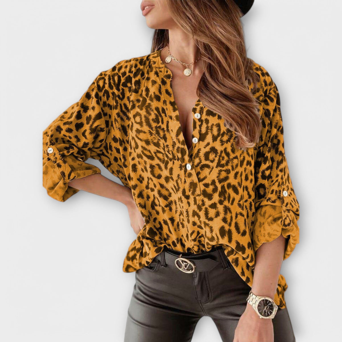MONICA | Blusa con estampado de leopardo