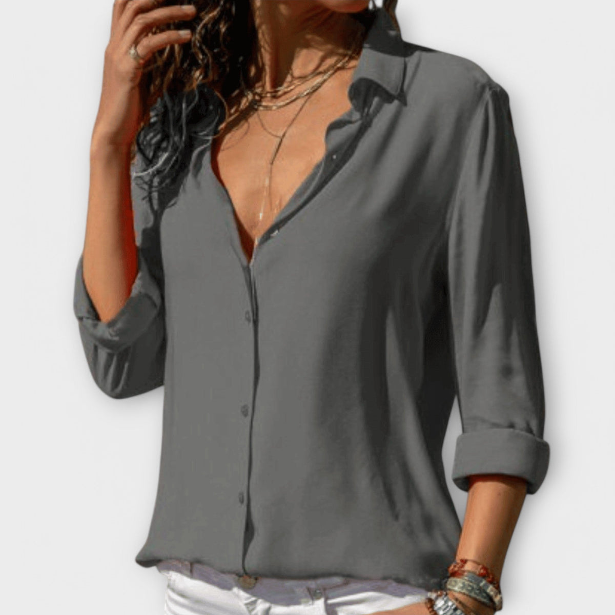 ROMINA | Blusa de estilo atemporal