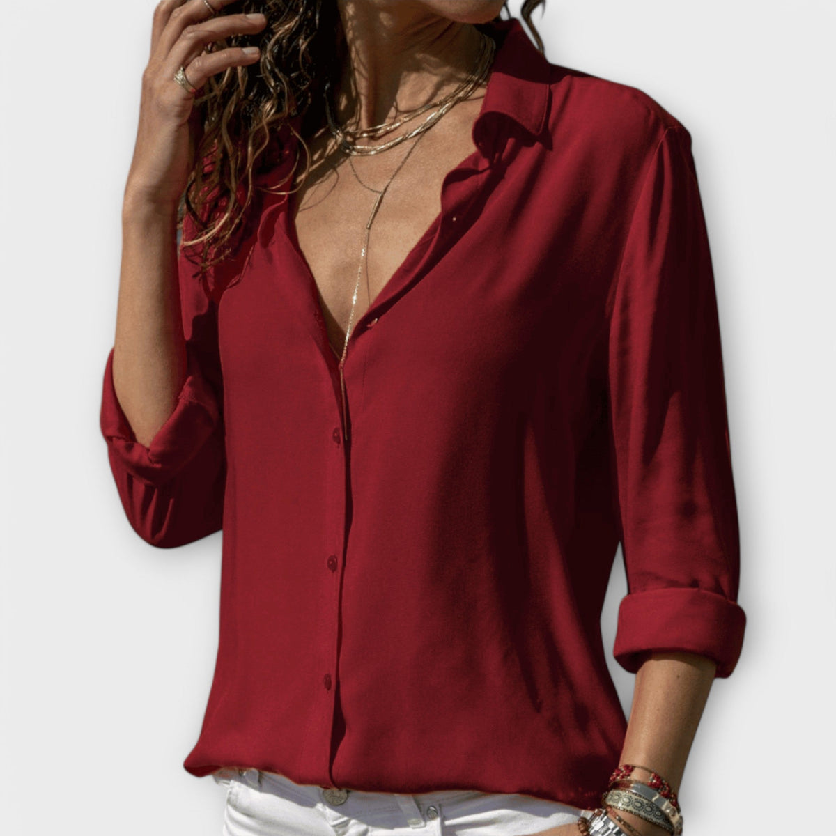 ROMINA | Blusa de estilo atemporal