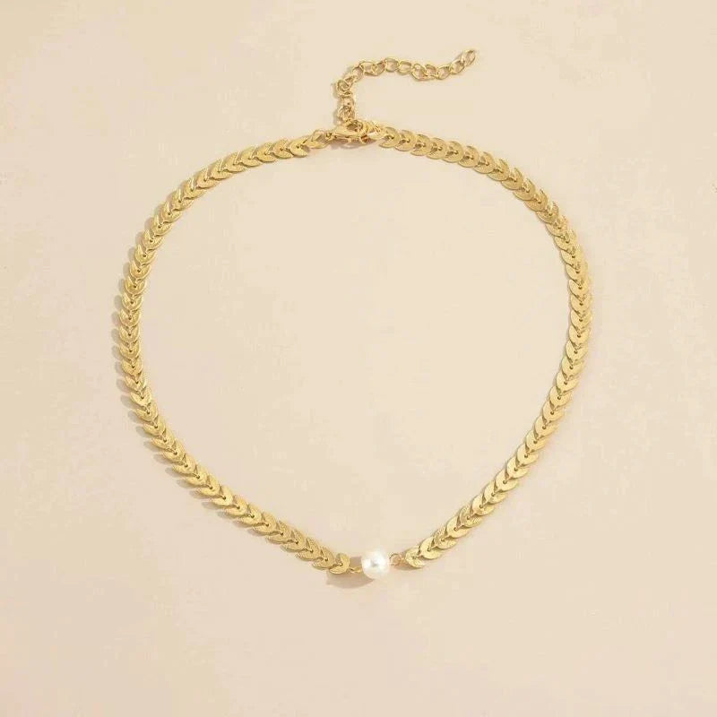 MARÍA JOSÉ JOSÉ | Collar con perla dorado