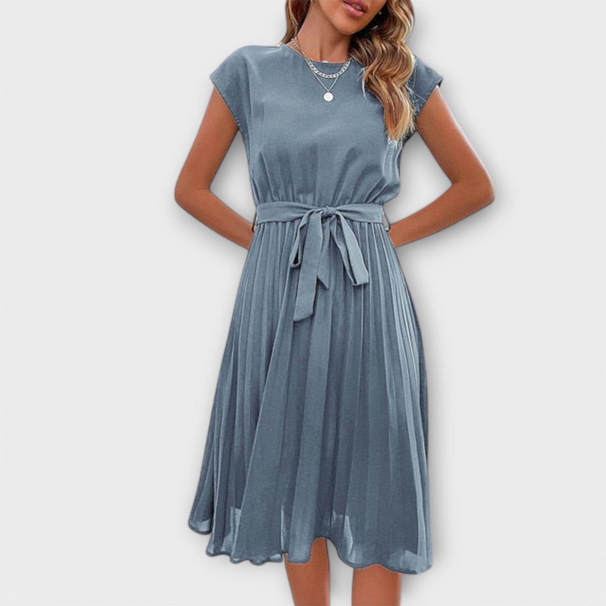 ANDREA | Vestido midi plisado