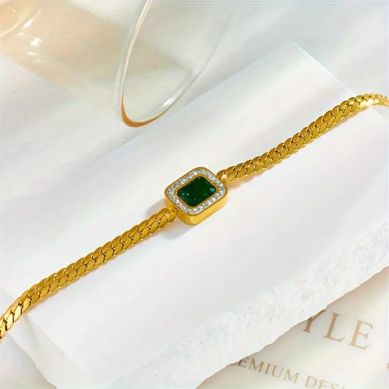 MARÍA JOSÉ JOSÉ | Collar con esmeralda