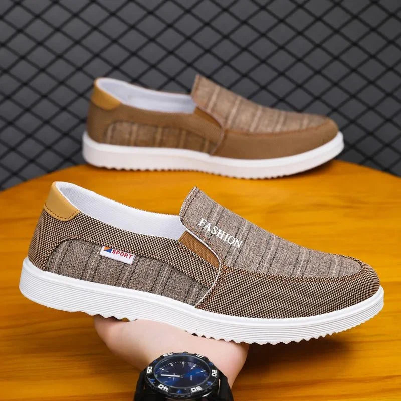 ÁNGEL | Zapatilla slip-on bordada