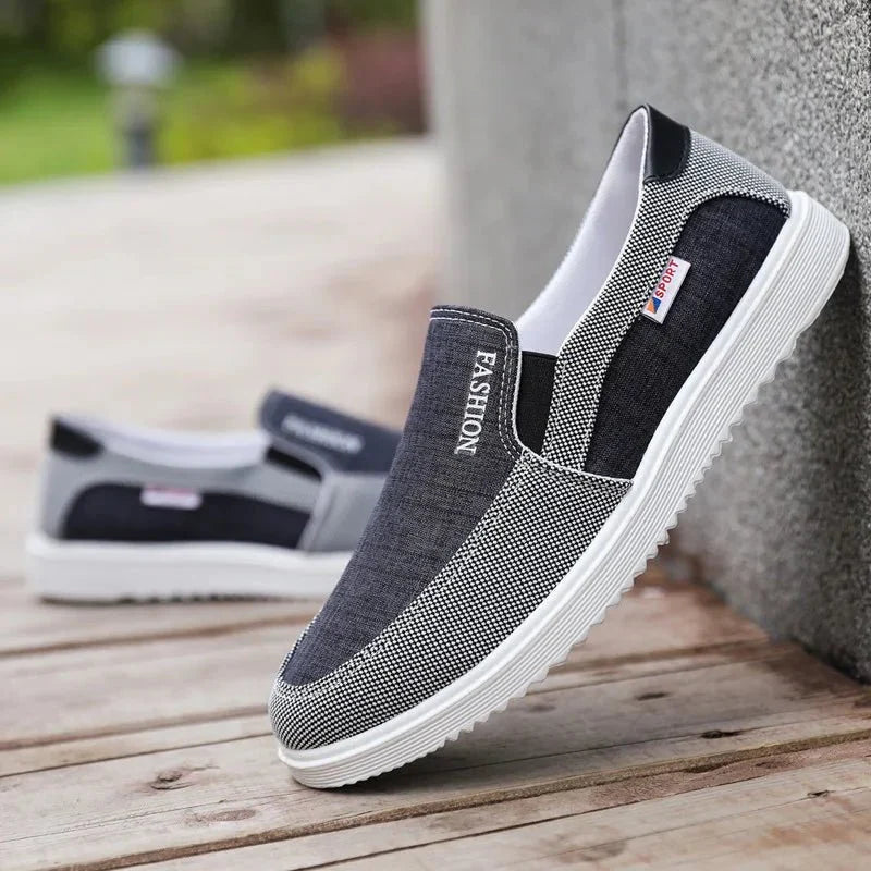 ÁNGEL | Zapatilla slip-on bordada