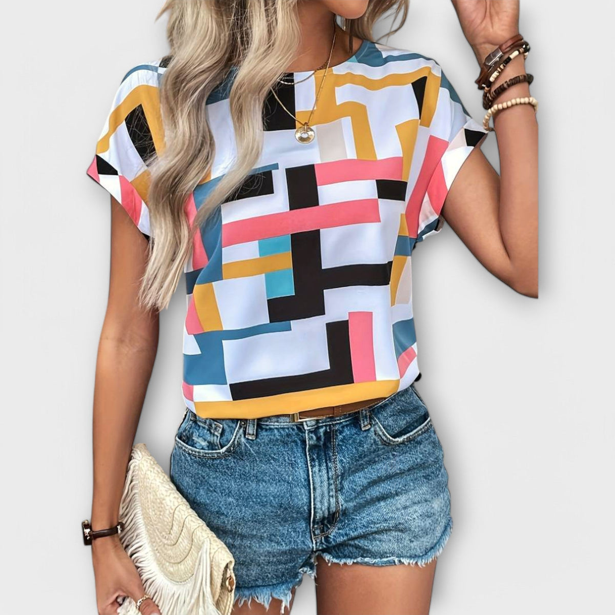 CAMILA | Blusa de manga corta con cuello redondo